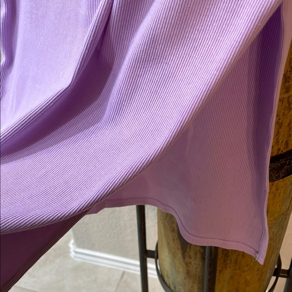 Classic Scoop Neck Lavender Bodycon Dress - Picture 4 of 9